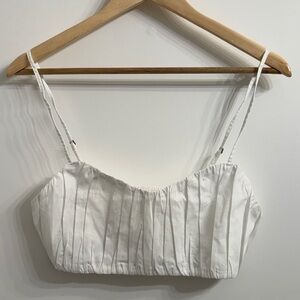 ⭐️NWOT Abercrombie & Fitch cropped tank